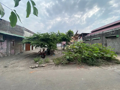 Tengah Kota, Pekarangan Prawirotaman Jogja Kodya