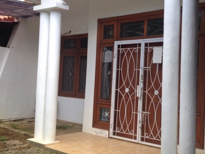 House At Puri Gading For Rent