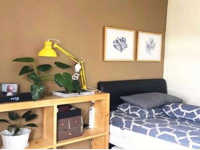 The green pramuka city apartment 2 kamar furnish per tahun