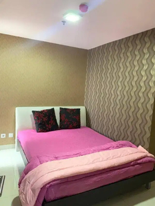 APARTEMEN THE MANSION BOUGENVILLE EMERALD 1BR FURNISHED KEMAYORAN