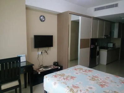 Apartment Studio Furnish URES2 Supermal Karawaci UPH Lantai Rendah