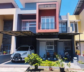 di jual rumah full furnish siap huni dalam komplek di ciwatra