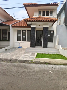 DIJUAL RUMAH CANTIK TAMAN PARAHYANGAN