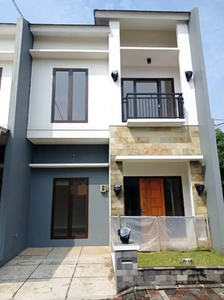 Dijual Rumah Cluster 2 lantai SIAP HUNI TERMURAH di CIATER BSD