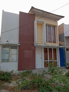 Dijual rumah di grand mahkota Bekasi tarumajaya