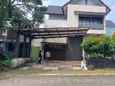 Dijual Rumah Mewah dalam Cluster Premium di Bogor Selatan
