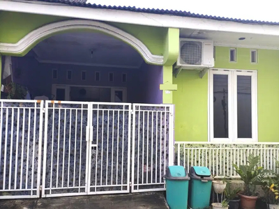 Dijual Rumah Rapih Harga Murah di Villa Mutiara Gading 2 Bekasi