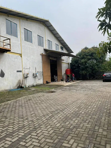 Disewakan gudang daerah Cipondoh Tangerang ada mess dan office