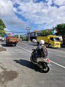 Tanah disewakan jalan utama gatot subroto barat dkt tiara gatzu