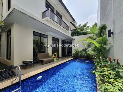 HUNIAN NYAMAN DALAM TOWNHOUSE PRIVATE POOL DI LEBAK BULUS