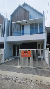 Rumah Baru Modern & Minimalis Manyar Tirtoasri 6 Kota Surabaya