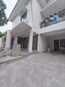 Rumah baru Sektor 5 Bintaro Jaya cantik siap huni