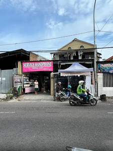 Rumah kos + toko surabaya