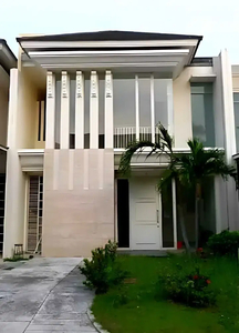 Rumah Minimalis SHM Cantik Palm Bach Pakuwon City Surabaya Timur