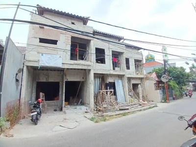 Rumah Murah 2 Lantai di Pejaten Jakarta Selatan