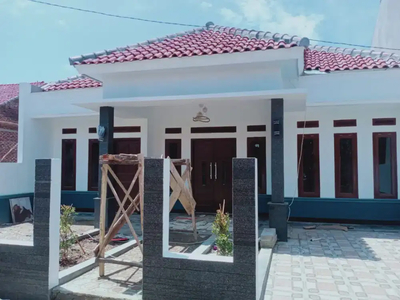 Rumah siap huni dan indent Free design dekat Stt telkom Tol BuahBatu