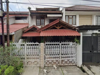 Rumah Wijaya Kusuma Duren Sawit: 2 Lt, LT 144 m2, Jalan 3 Mobil