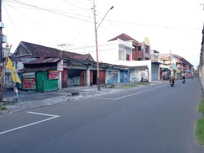Tanah pasar klewer Jl gajah suranto 412Mt, Ld 12.5Mt,Pasar kliwon,Solo