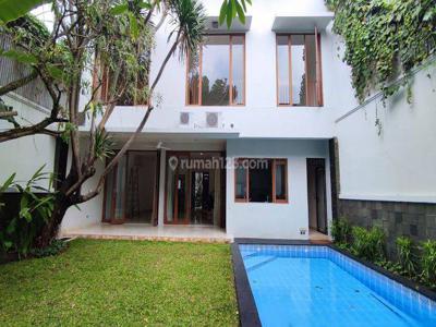 Beautiful Modern House With Nice Pool And 5 Bedrooms At Kemang Area