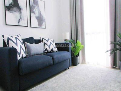 Comfortable Design With 3 Bedrooms Pet Friendly Apartment Verde Two In Kuningan, Furnished vrd025