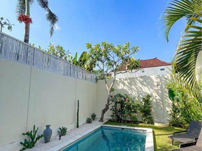 For Lease 3 BR Mediteranian Villa Sunset Road Seminyak