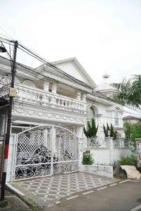 Dijual Rumah Mewah di Komplek Elite Billy Moon Jakarta Timur