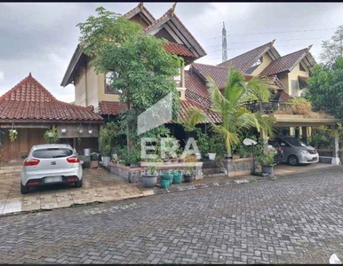 Dijual Rumah Mewah Dikawasan Elite Jalan Kapten Haryadi Dekat Jakal