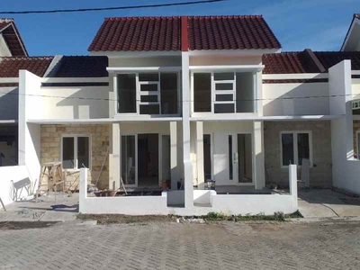 Rumah Surabaya Timur Wonorejo Rungkut Greenlake Natural Living