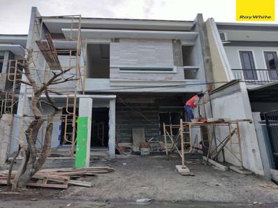 Dijual Rumah 2 lt di Manyar Tirtoyoso Selatan Surabaya