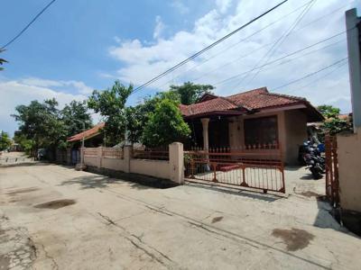 Dijual rumah di bawah harga NJOP di Arcamanik 1,3 M Nego