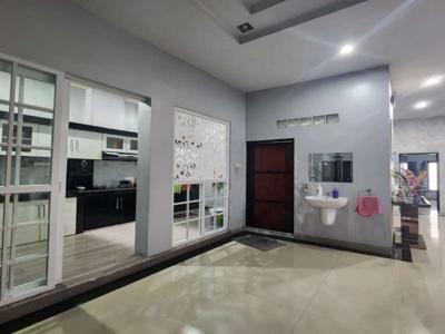 Dijual Villa Komplek Cemara Hijau Medan