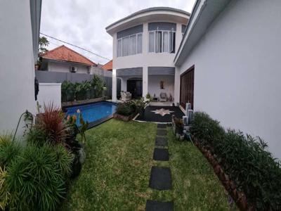 House For Rent Yearly at Kutat Lestari, Sanur, Denpasar Selatan