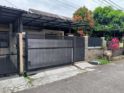 Jual butuh rumah daerah TKI Kopo super murah jarang ada 700 juta an