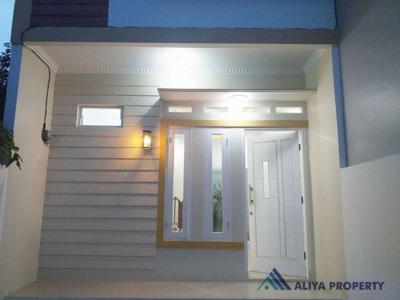 JUAL RUMAH MURAH 2 lANTAI MODEL MINIMALIS DI VIDA BUMI PALA KOTA BEKAS