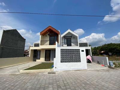 Jual Rumah Scandinavian Mezanin Harga 550 JT di Depan Candi Prambanan