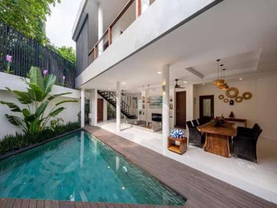 Jual villa seminyak kuta lt 200 m2