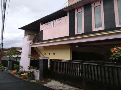Rumah 2 Lantai murah di Kedungkandang Malang