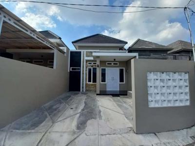 Rumah Baru Modern dg View Perbukitan di Kota Semarang