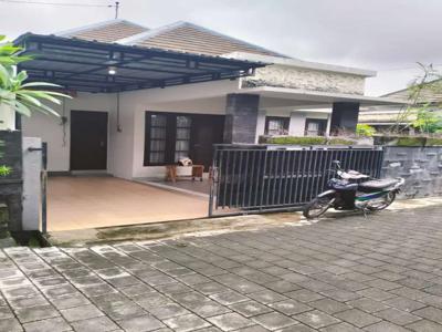 RUMAH GRESS MINIMALIS BUANA RAYA KAWASAN ELITE