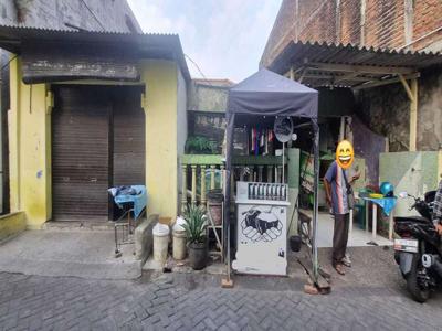 Rumah Hitung Tanah Karangan Wiyung Surabaya