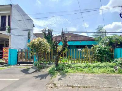 Rumah Luas 377 m2 Area Pusat Kota Jl Veteran Dekat Jalan Besar Ijen