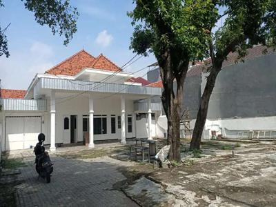 Rumah luas Dekat Raya Gubeng Surabaya