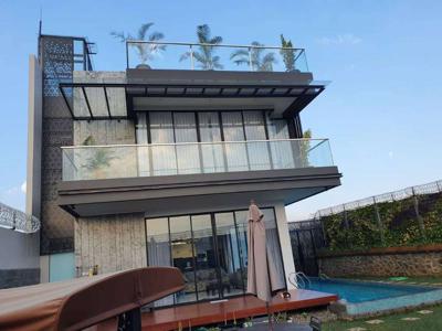 Rumah Luxury Private Pool Di Kawasan Elit Dago Bandung