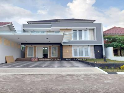 Rumah Premium Kolam Renang dalam Perumahan Jalan Kaliurang dekat UGM