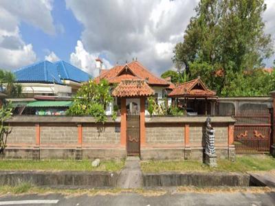 Rumah Semi Villa Spanyol-Bali Area Kerobokan