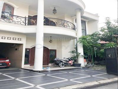 Dijual Cepat Butuh Uang Rumah 2 Lantai Di Condet Jakarta Timur.