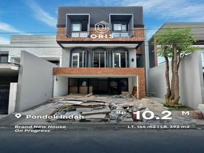 Dijual Rumah Brand New Ada Pool di Pondok Indah Jakarta Selatan