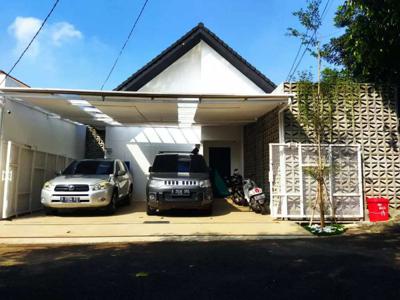 Dijual Rumah Full Renovasi Gaya Skandinavian di Jakarta Selatan
