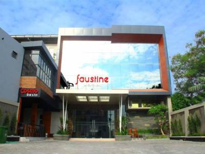 Hotel 3 Semarang, 72 Luxroom PASTI MENANG villa kos kostan faustine