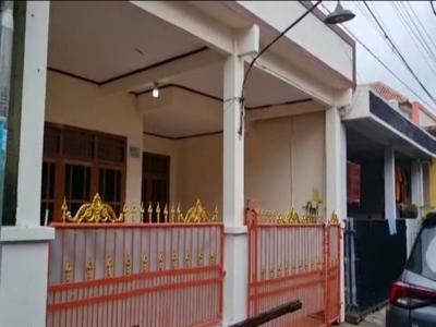 Jual Rumah 2 Lantai di Perum 2 Karawaci Tangerang Kota